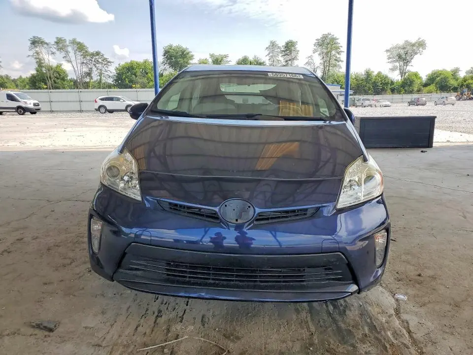 2014 TOYOTA PRIUS THREE  