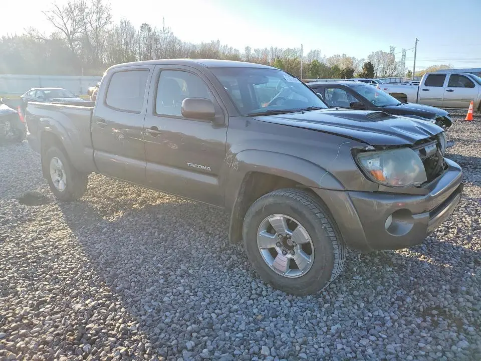 2011 TOYOTA TACOMA PRERUNNER V6  