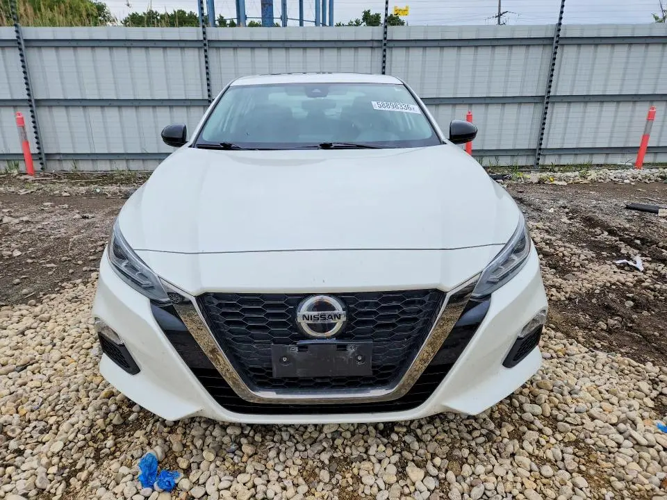 2020 NISSAN ALTIMA SR  