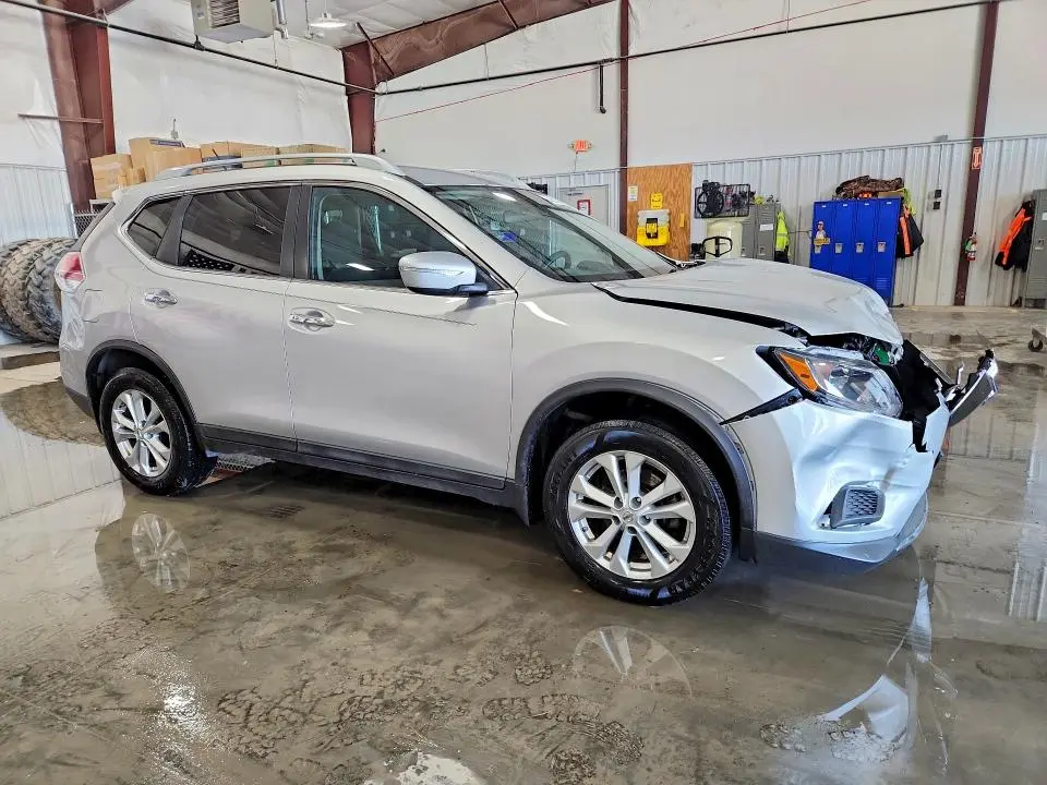 2014 NISSAN ROGUE SV  