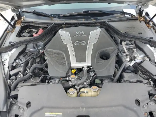 2016 INFINITI Q50 RED SPORT 400  