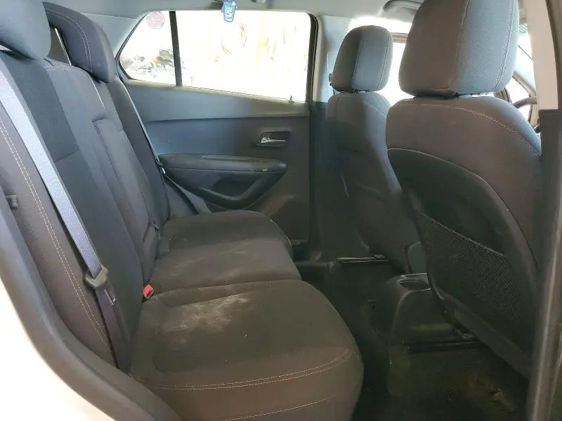 2018 CHEVROLET TRAX LS  