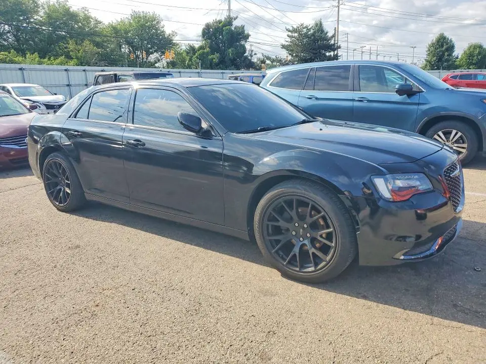 2019 CHRYSLER 300 TOURING  