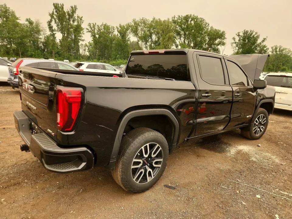 2021 GMC SIERRA K1500 AT4  