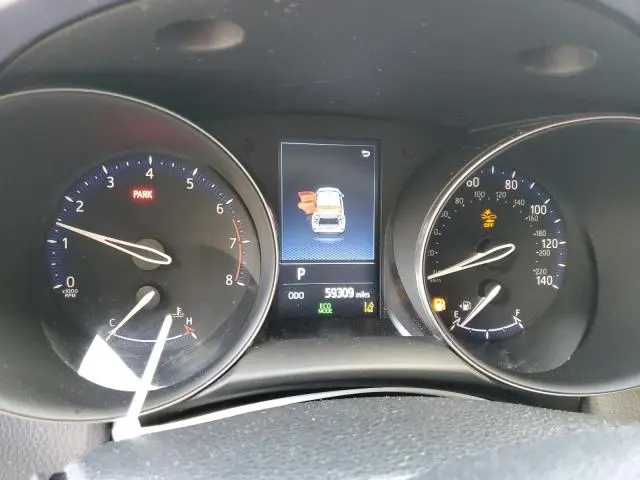 2021 TOYOTA C-HR XLE  