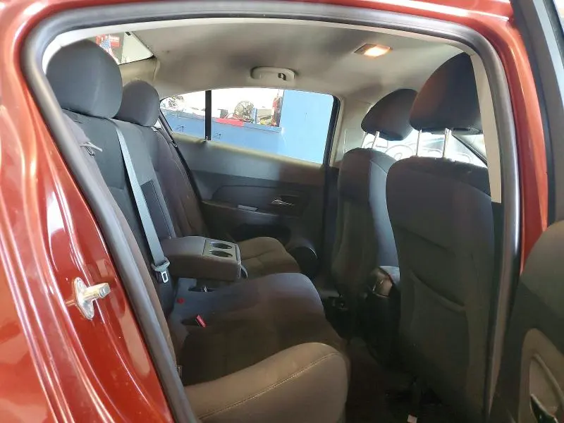 2012 CHEVROLET CRUZE LT  