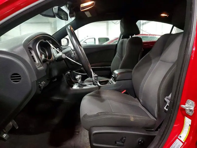 2016 DODGE CHARGER SXT  