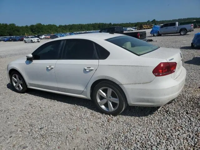 2014 VOLKSWAGEN PASSAT SE  