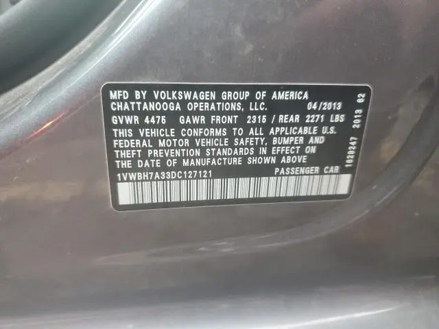 2013 VOLKSWAGEN PASSAT SE  