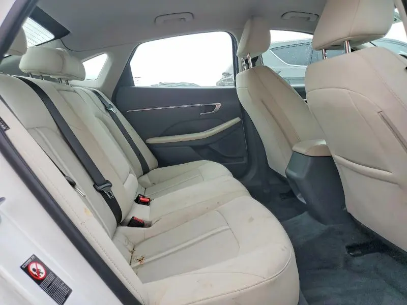 2022 HYUNDAI SONATA SEL  