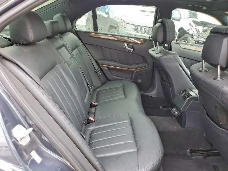 2011 MERCEDES-BENZ E 550  