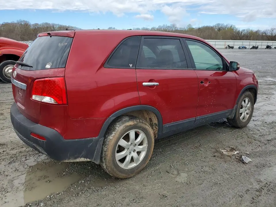 2011 KIA SORENTO LX  