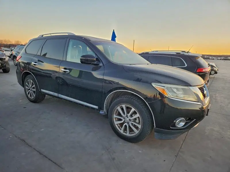 2014 NISSAN PATHFINDER S  
