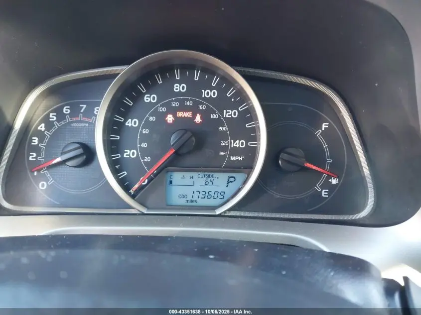 2013 TOYOTA RAV4 XLE