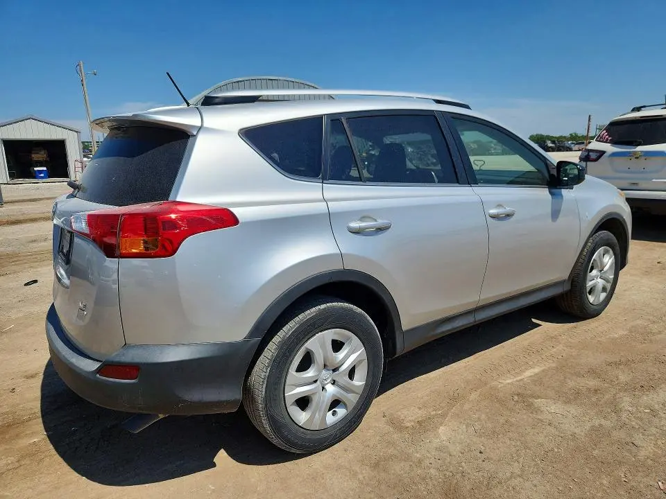 2015 TOYOTA RAV4 LE  