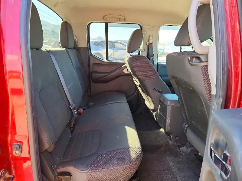 2012 NISSAN FRONTIER S  