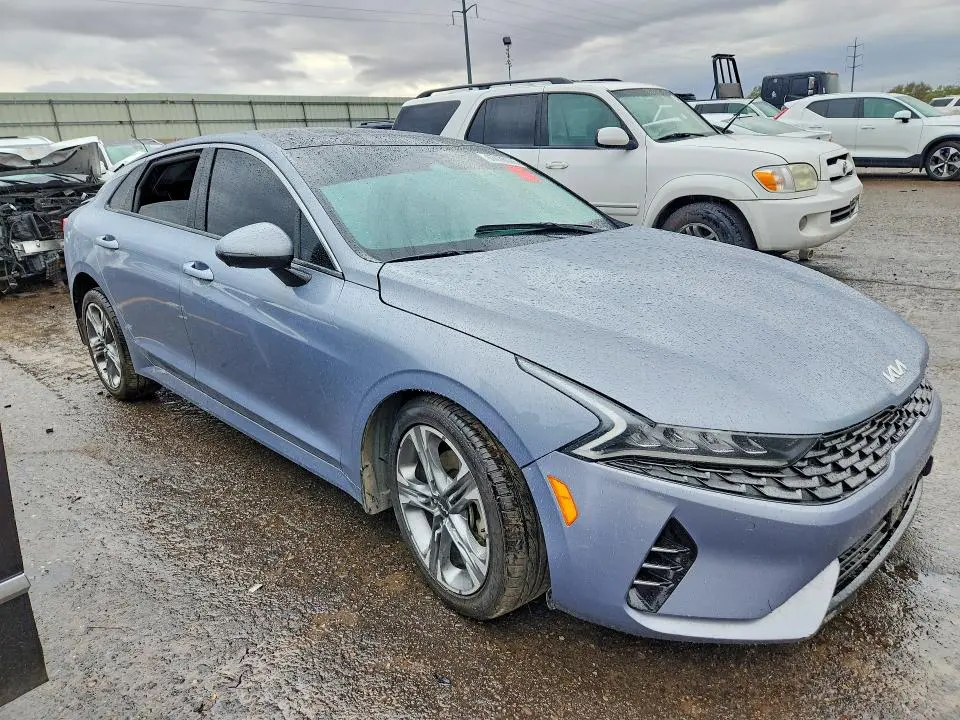 2023 KIA K5 EX  