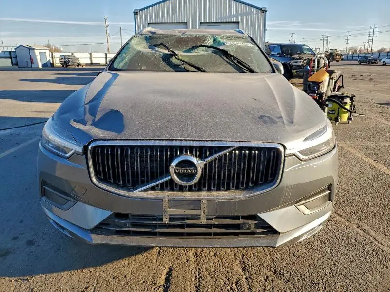 2019 VOLVO XC60 T5  