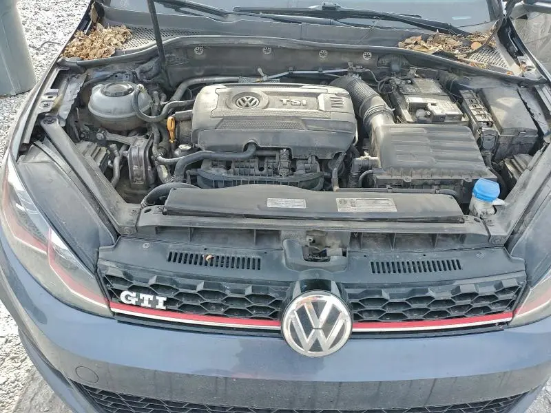 2018 VOLKSWAGEN GTI S/SE  