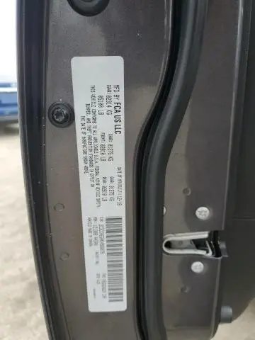 2019 CHRYSLER 300 LIMITED