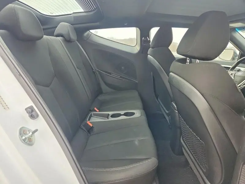 2017 HYUNDAI VELOSTER   