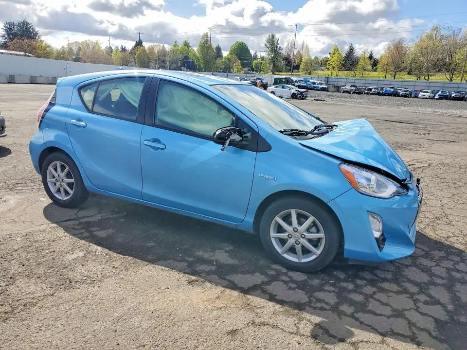 2015 TOYOTA PRIUS C FOUR  