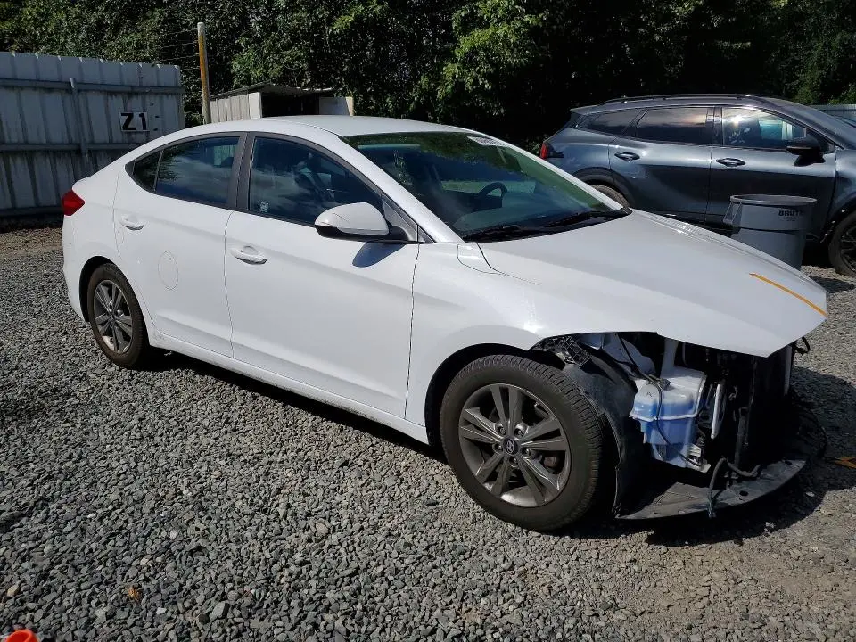 2018 HYUNDAI ELANTRA SEL  