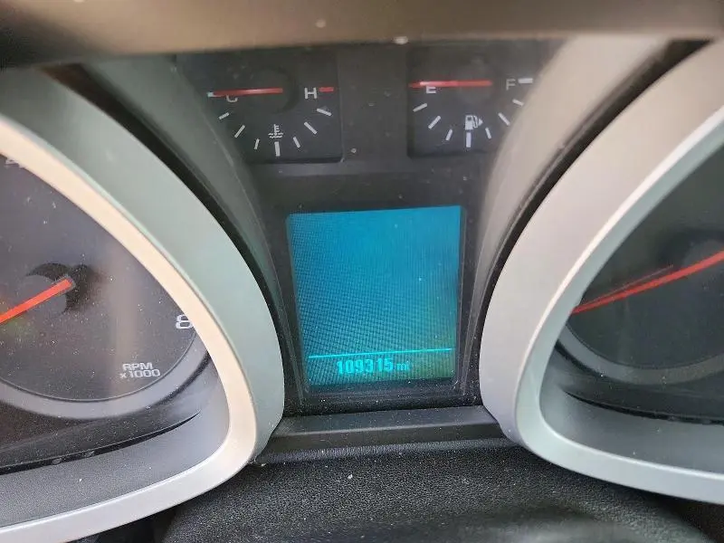 2012 CHEVROLET EQUINOX LT  