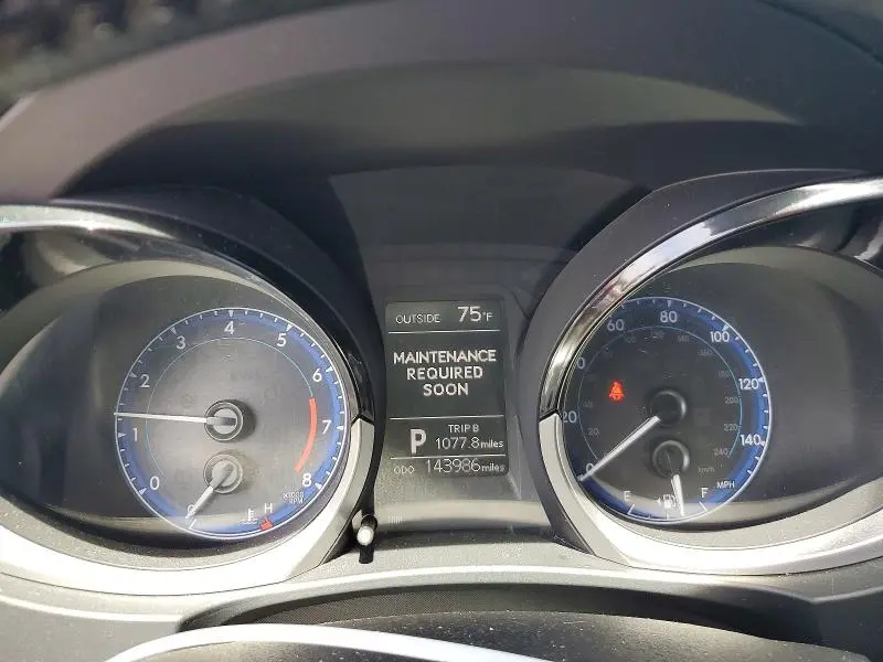 2014 TOYOTA COROLLA S PLUS  