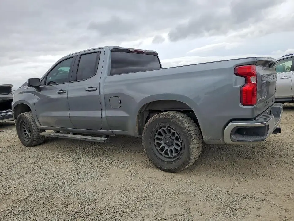 2020 CHEVROLET SILVERADO C1500 LT  