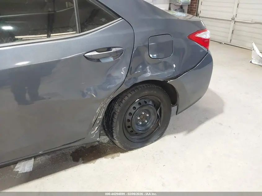 2015 TOYOTA COROLLA LE