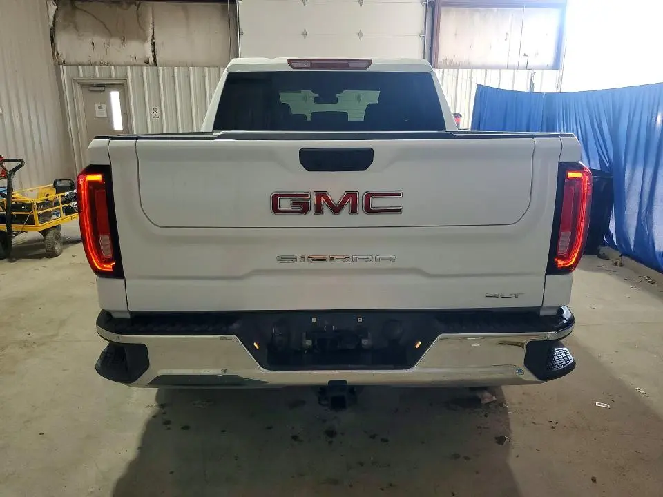 2026 GMC SIERRA K1500 SLT  