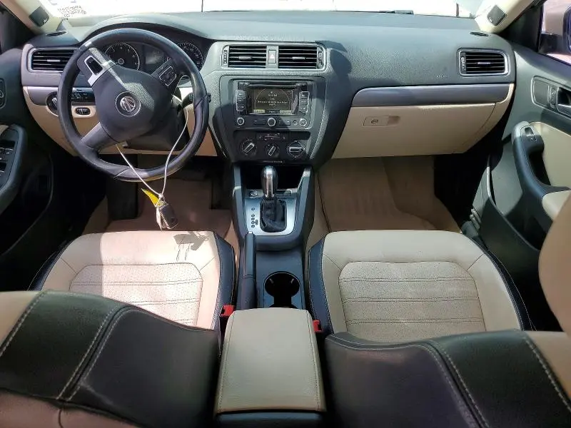 2014 VOLKSWAGEN JETTA SEL  
