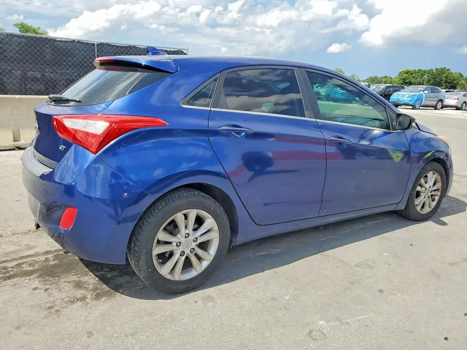 2013 HYUNDAI ELANTRA GT BASE  