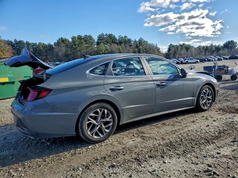 2022 HYUNDAI SONATA SEL  