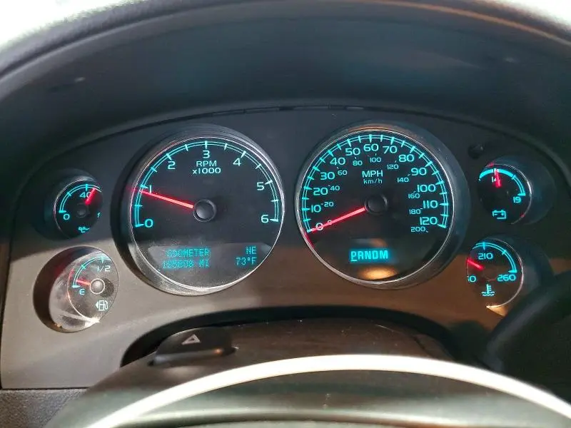 2011 CHEVROLET SUBURBAN K1500 LTZ  