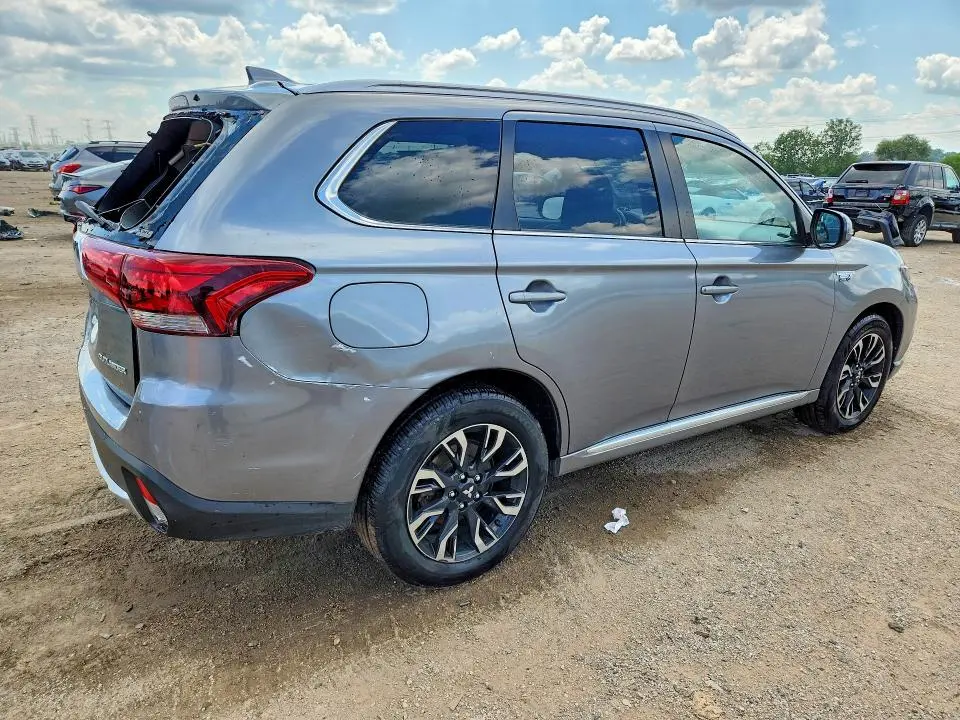 2018 MITSUBISHI OUTLANDER SE  