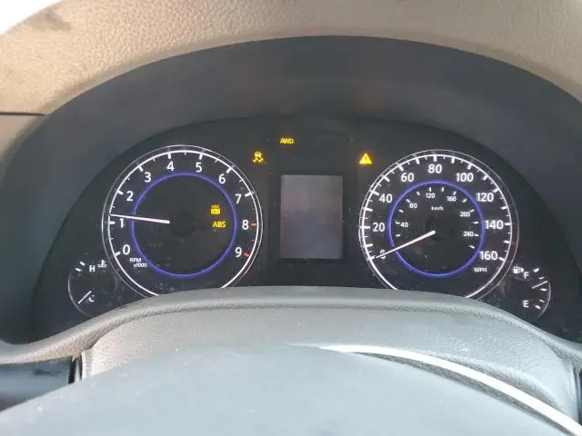 2011 INFINITI G37   