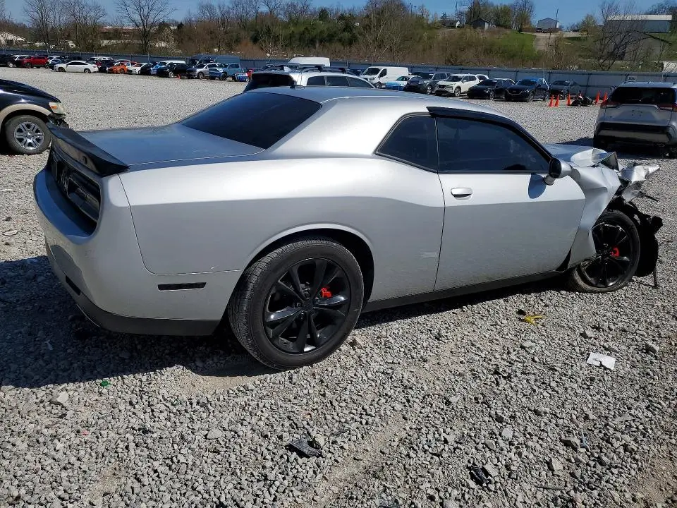 2020 DODGE CHALLENGER SXT  