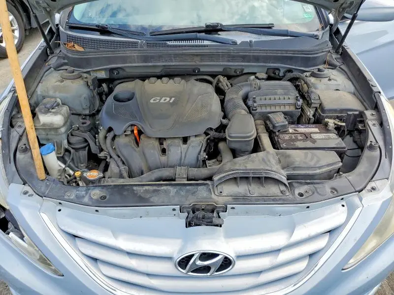2011 HYUNDAI SONATA GLS  