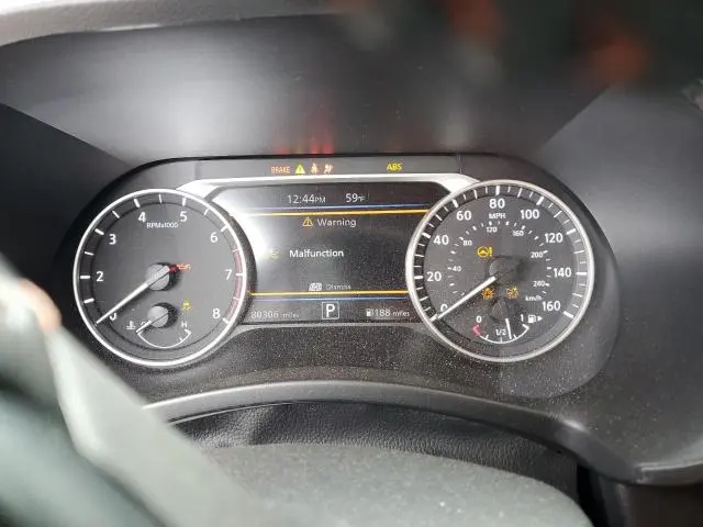 2022 NISSAN SENTRA SR  