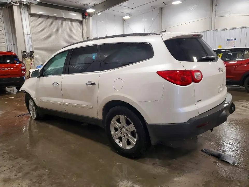 2012 CHEVROLET TRAVERSE LT  