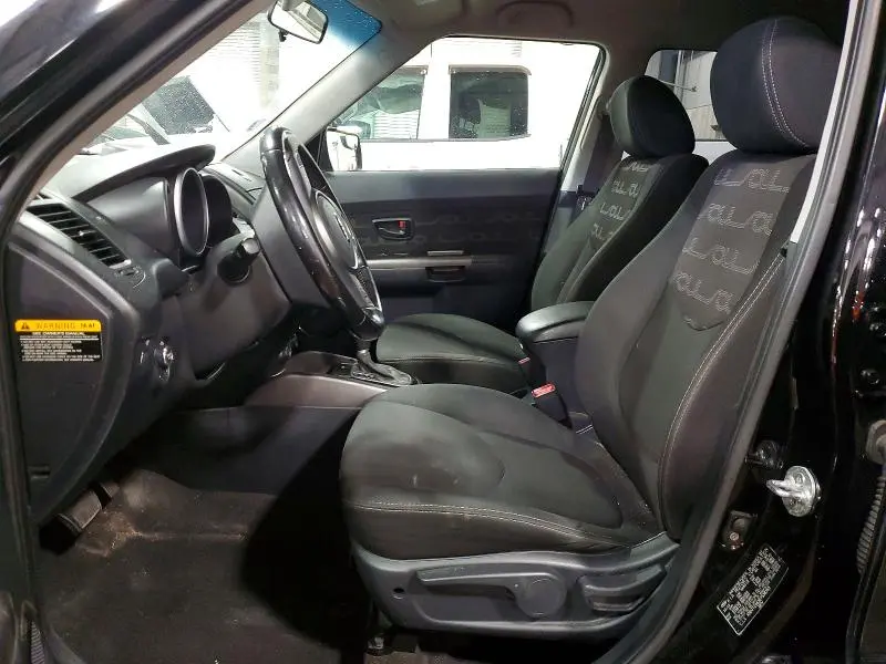 2013 KIA SOUL +  
