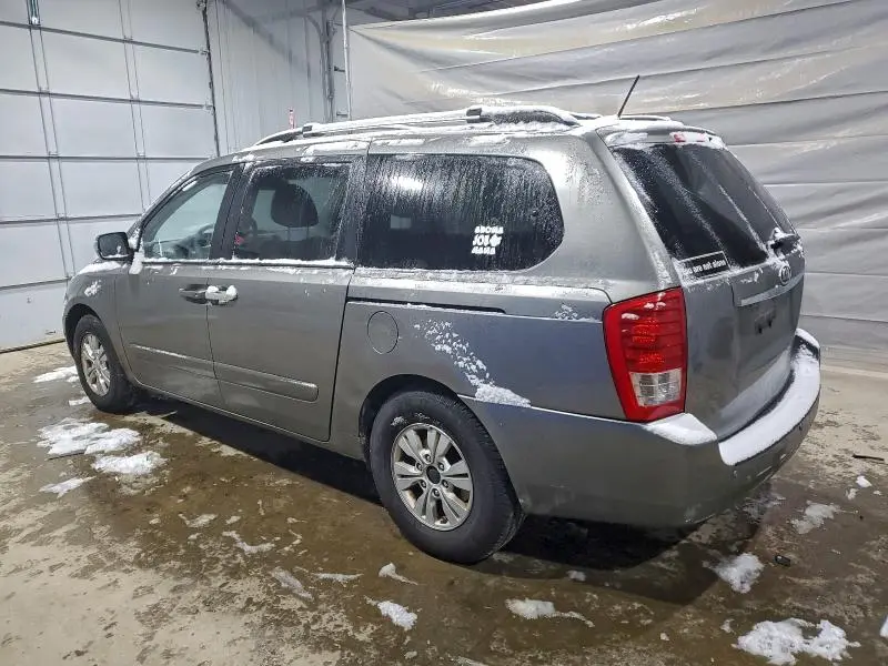 2012 KIA SEDONA LX  