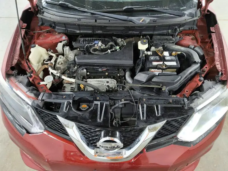 2015 NISSAN ROGUE SV  