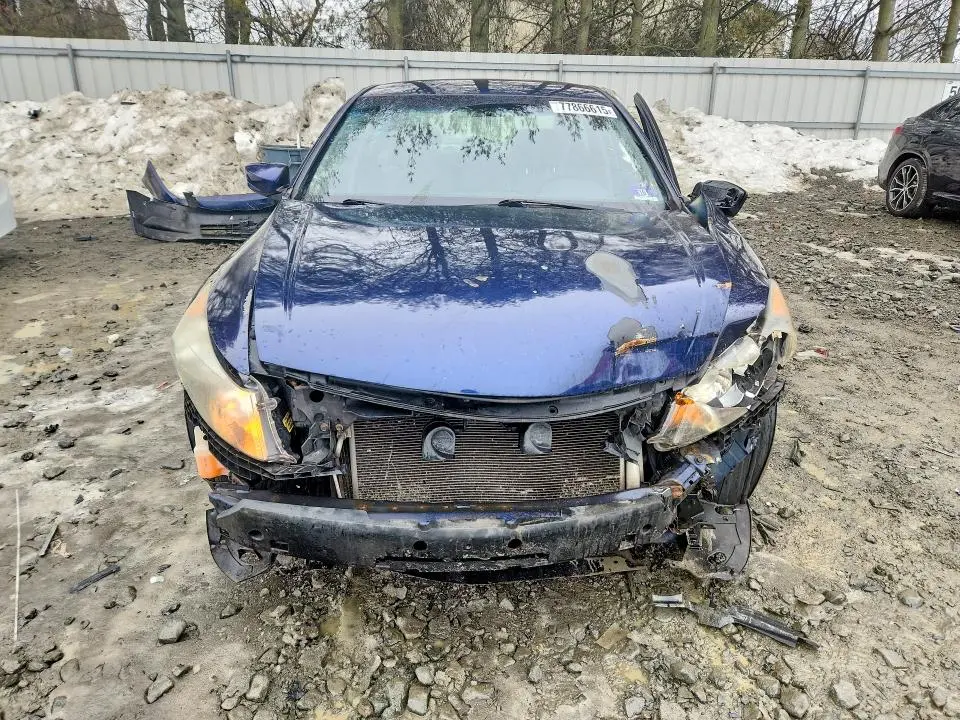 2010 HONDA ACCORD LX  