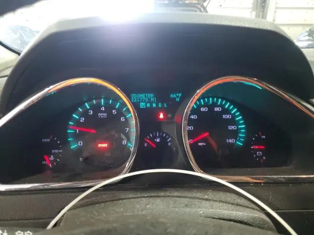 2011 CHEVROLET TRAVERSE LT  