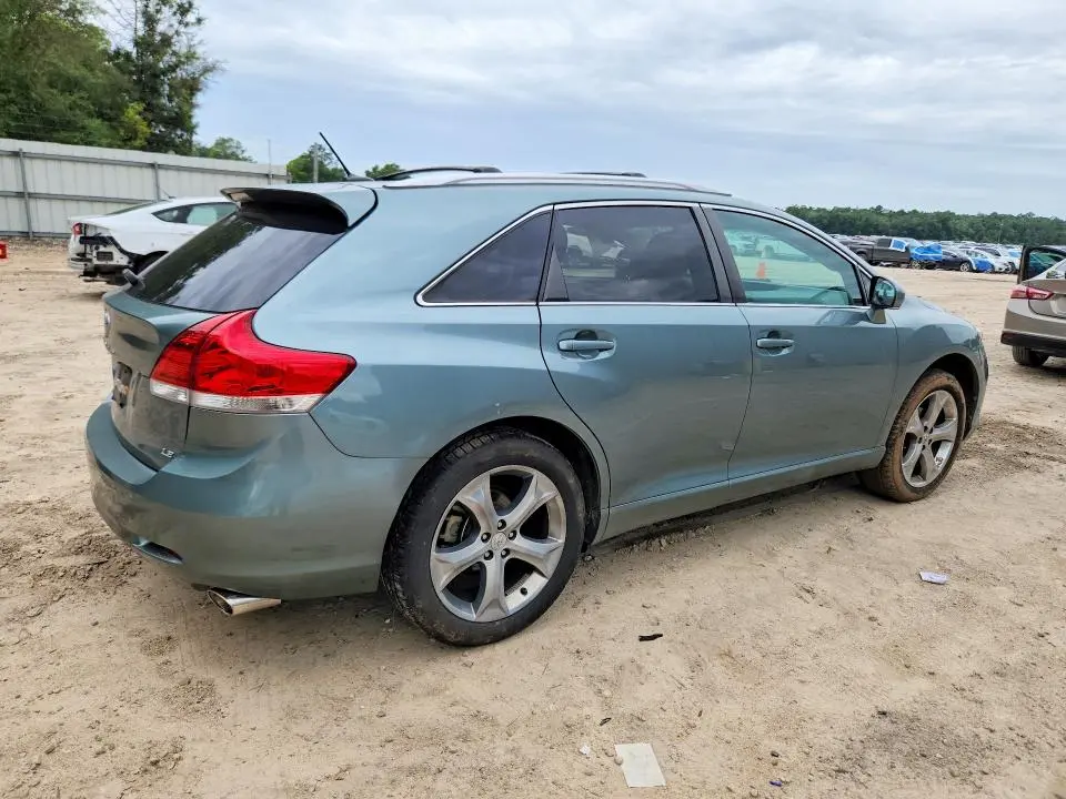 2012 TOYOTA VENZA LE  