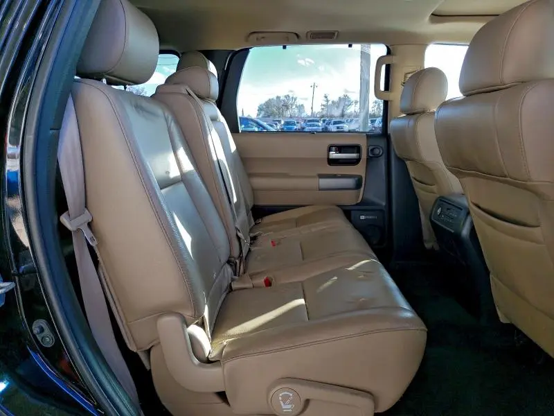 2016 TOYOTA SEQUOIA LIMITED  