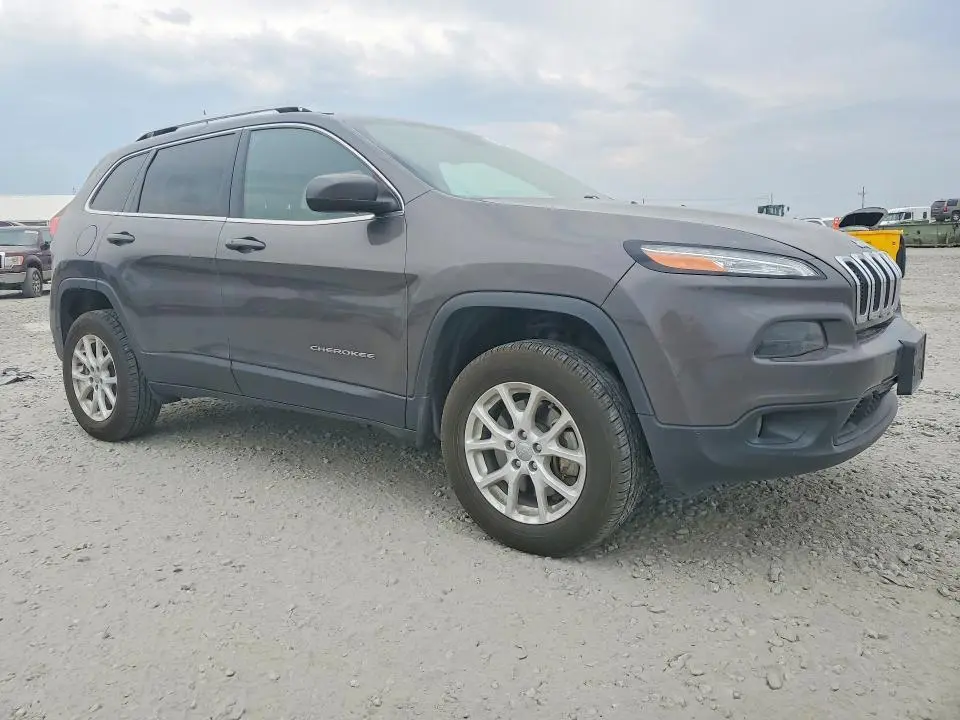 2018 JEEP CHEROKEE LATITUDE PLUS  